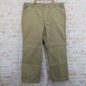 NWT Carhartt Twill Work Wear Chino B290 Khaki Men's Size 44 x 32 Relaxed Fit